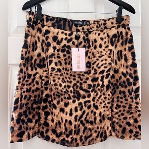 LEOPARD SATIN MINI SKIRT